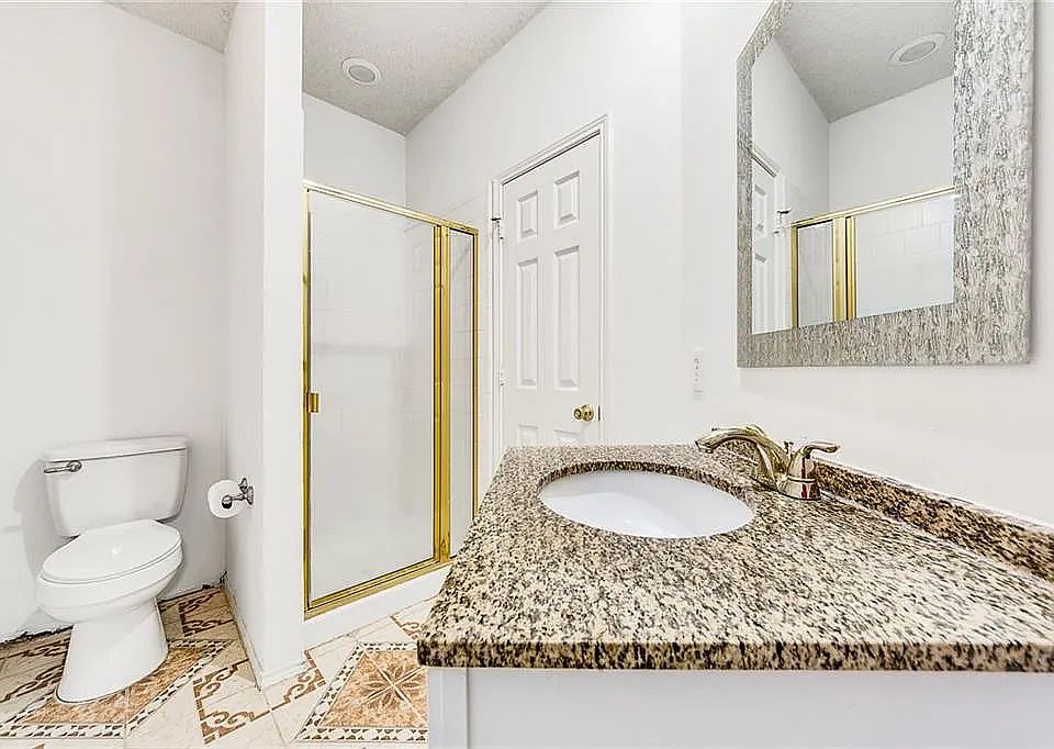 1st image of 8501 Mesa Verde Dr