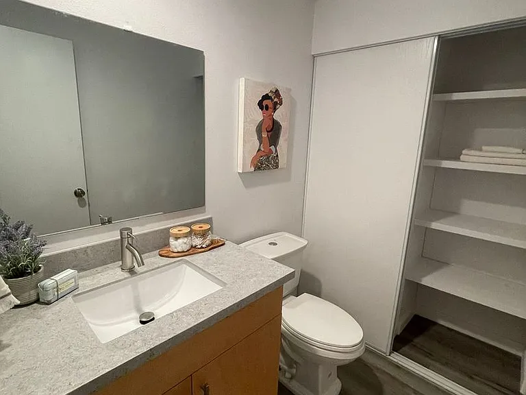 Sherwood Terrace Apartments — Photo 13