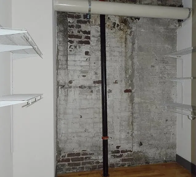 222 N Central St — Photo 36