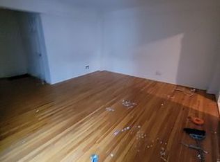 147-25 88th Ave #8, Jamaica, NY 11435