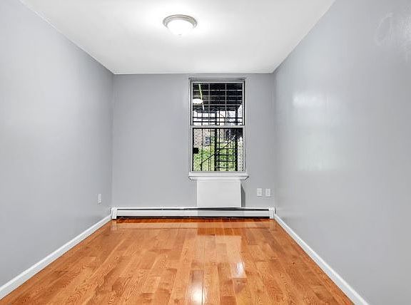 2nd image of 474 E 145th St #1