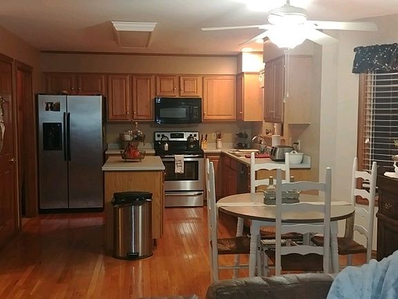5th image of 8516 Imperial Ct
