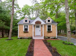 23 Edgewood Dr, East Falmouth, MA 02536