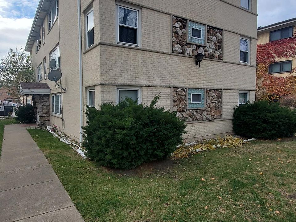 1st image of 8421 W Bryn Mawr Ave APT 1N