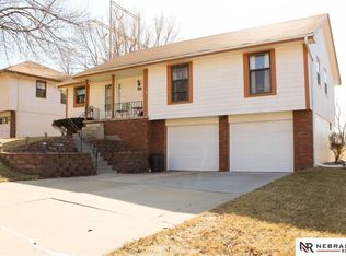 2626 N 113th St, Omaha, NE 68164