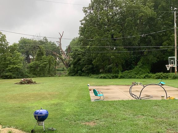 2nd image of 11239 N Parkview Dr