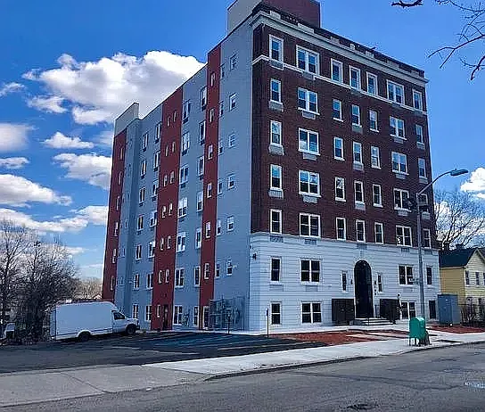 107 N Grove St #209 — Photo 1