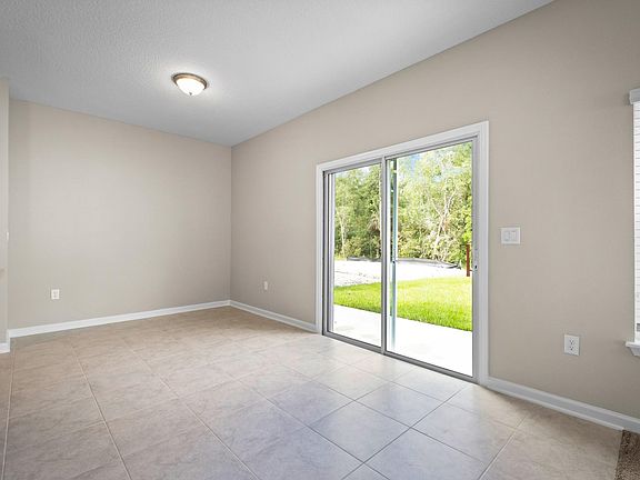 4th image of 238 Wineberry Ln
