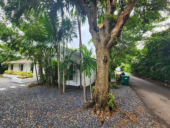 4th image of 20260 NE 25th Ave