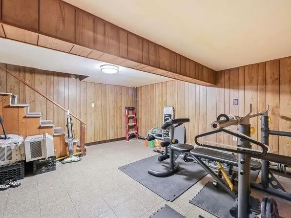 46 Western Avenue image 26 of 36