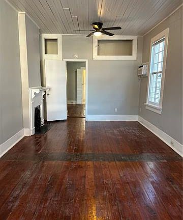4th image of 7326 Freret St