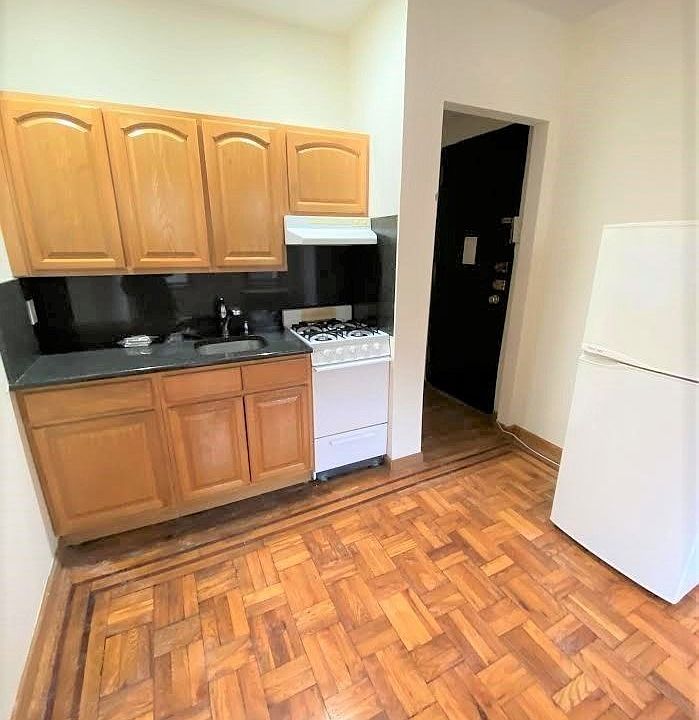 1st image of 23-52 33rd St #B1b
