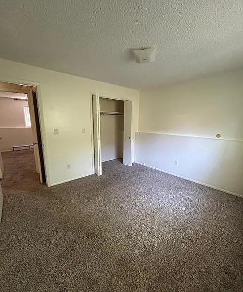509 Mountain View Pl #E — Photo 11