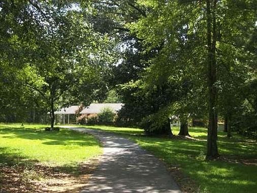 2nd image of 57 Emmerich Ginn Rd