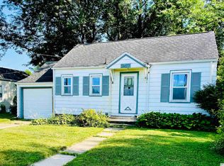 247 19th St SE, Mason City, IA 50401