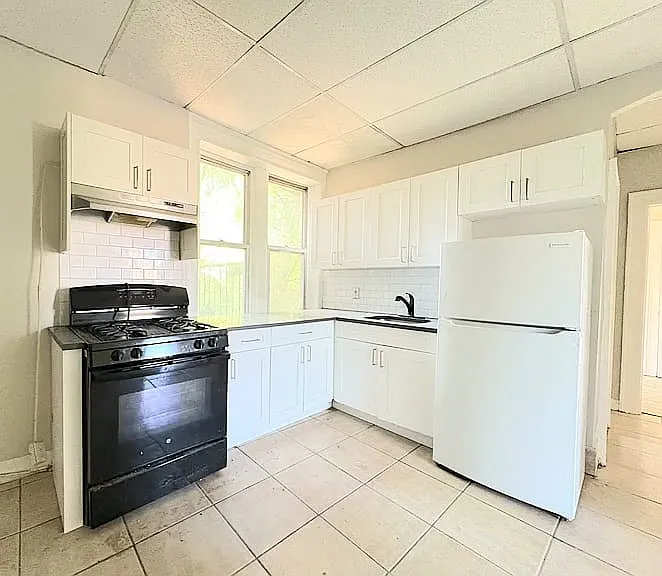 731 S 13th St #2L — Photo 1