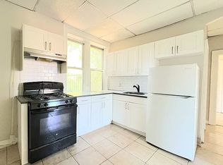 731 S 13th St #3R, Newark, NJ 07103