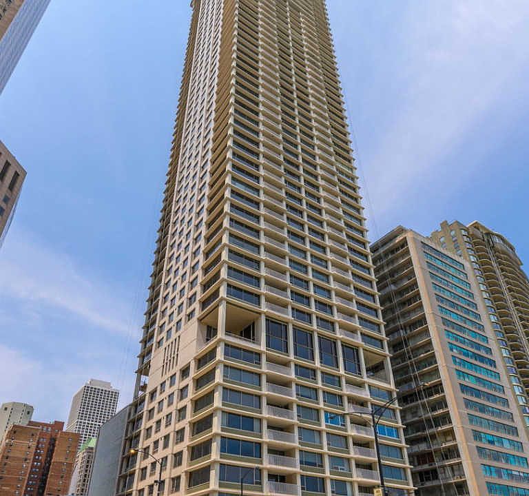 1st image of 1000 N Lake Shore Plz APT 42B