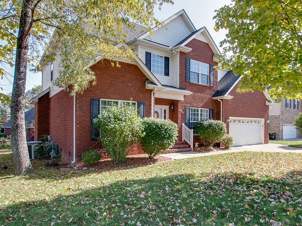 1st image of 8008 Vineyard Ln