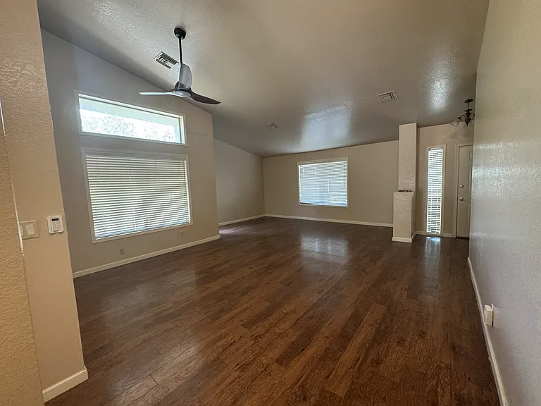 7692 E Dayview Cir — Photo 3
