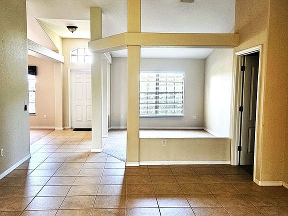 5th image of 35 White Marsh Ln
