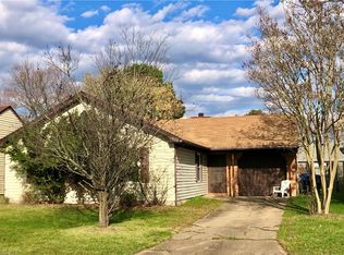 1025 Tall Oak Dr, Virginia Beach, VA 23462