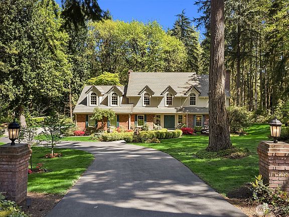 2nd image of 16526 232nd Avenue NE