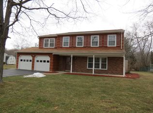 72 Parker Rd S, Plainsboro, NJ 08536