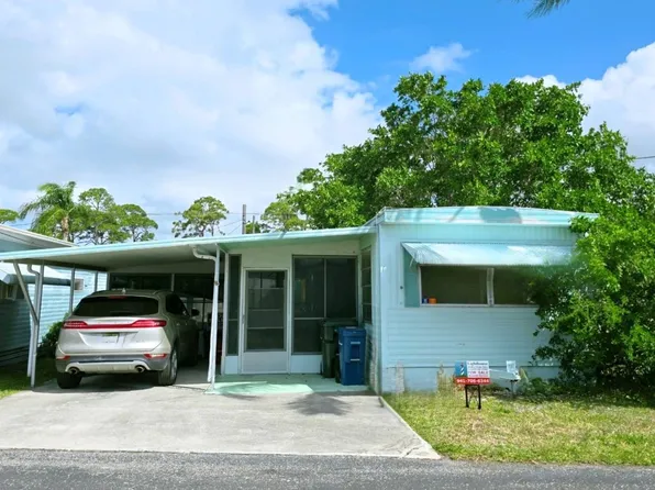 8705 S Tamiami Trail 2nd St #64, Sarasota, FL 34238