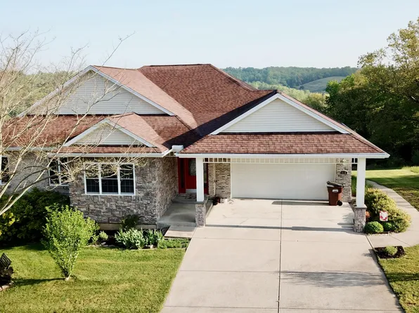 410 Links View Dr, Butler, KY 41006