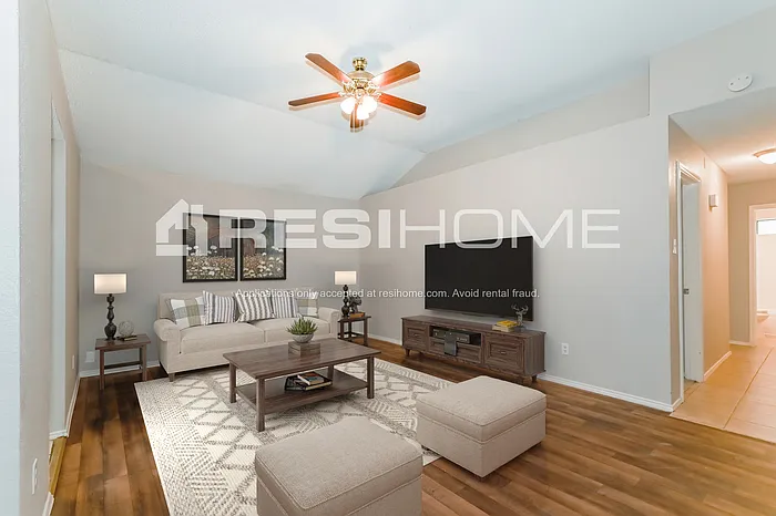 10503 Leroy Ct — Photo 4