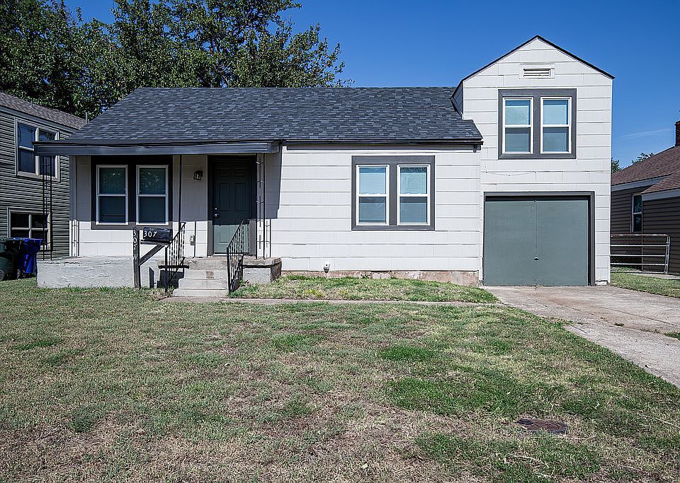 1st image of 307 W Rickenbacker Dr