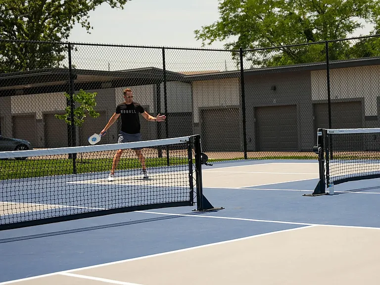 Pickleball courts-silverleaf