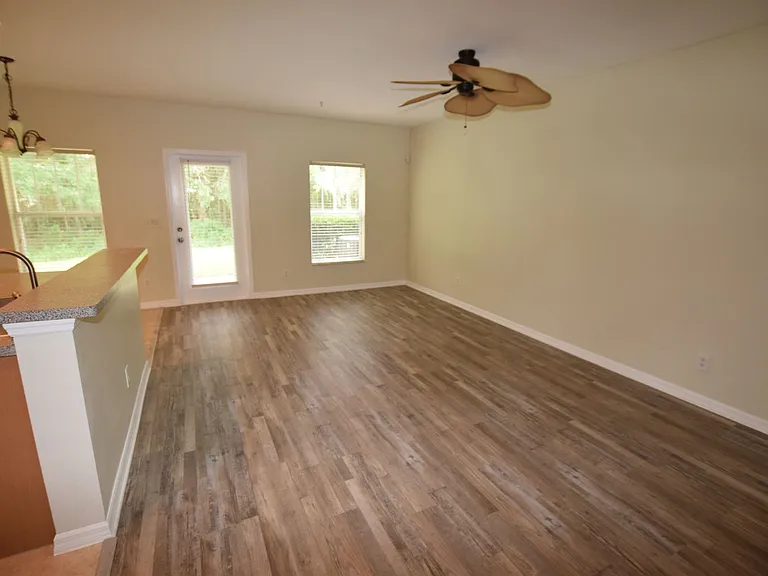 9796 Tivoli Villa Dr — Photo 6