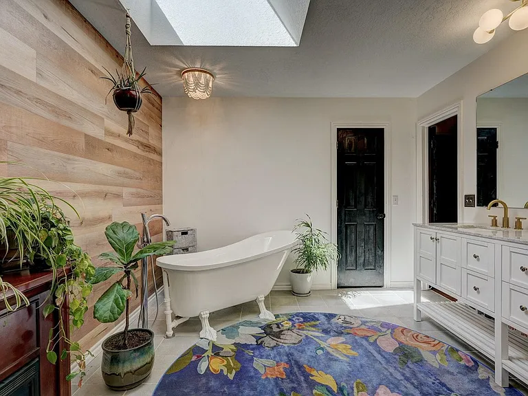 1409 Folkstone Rd — Photo 15
