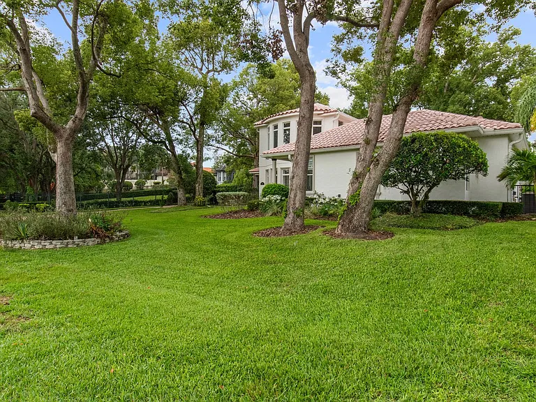 248 Maison Ct — Photo 40