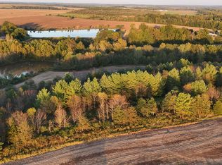 600 County Rd S, Cannelburg, IN 47519