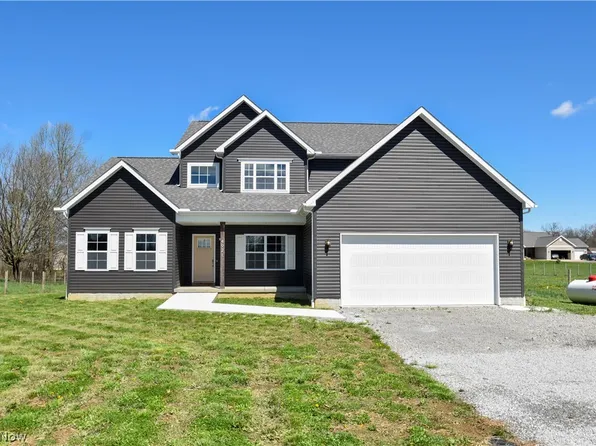 4921 Thomas Rd, Atwater, OH 44201