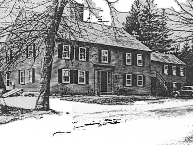 101 Boston Rd — Photo 23