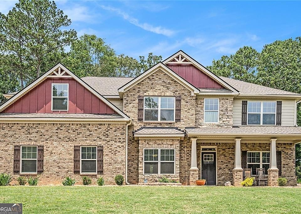 1st image of 381 Homestead Cir