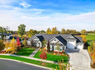 1011 S Brentbrook Ln, Eagle, ID 83616