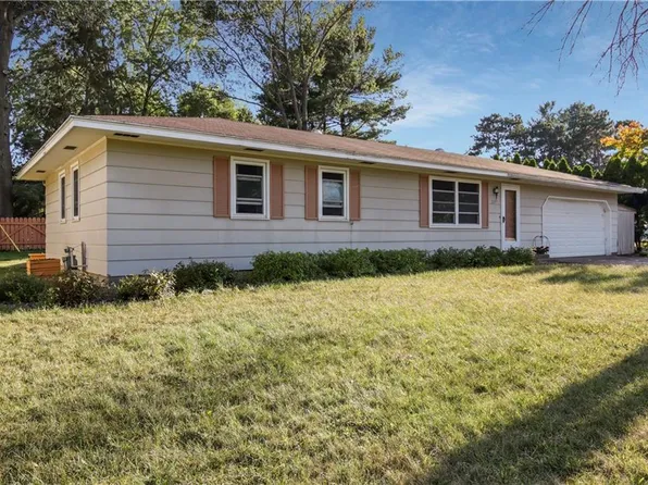 2335 Daniels Avenue, Altoona, WI 54720