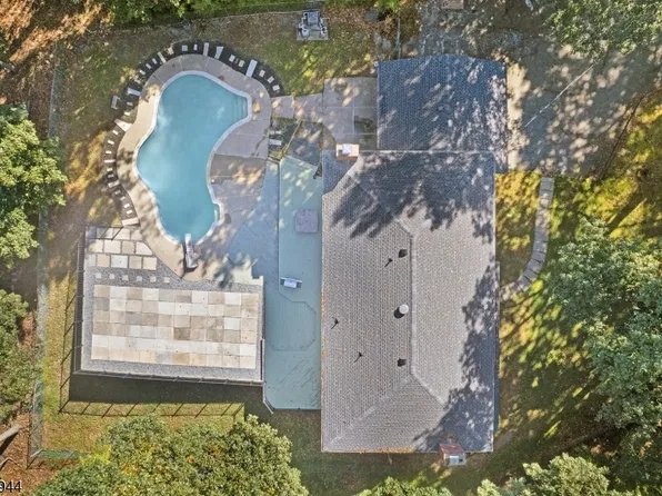 43 DODIE DR., Parsippany-Troy Hills Twp., NJ 07054
