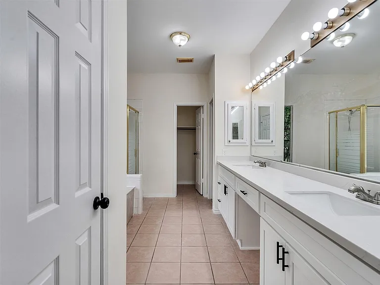4510 Chestnut Meadow Dr — Photo 23