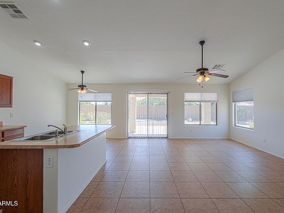 5th image of 1499 E ANNA Drive
