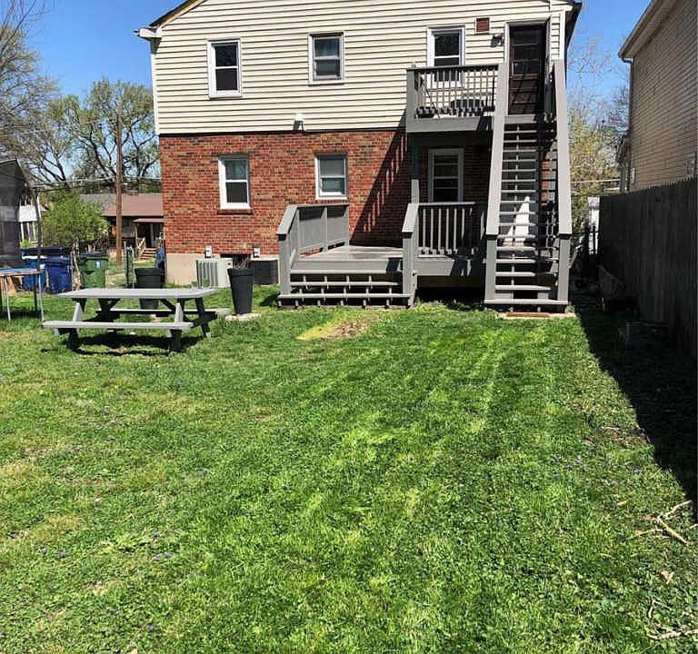 1st image of 7558 Woodland Ave #B