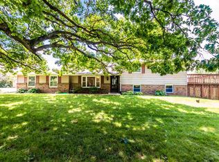 12520 W Akron Rd, Princeville, IL 61559