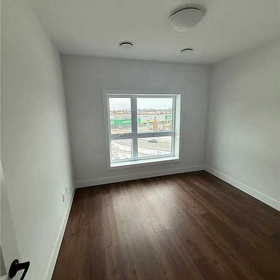 1000 Lackner Pl #401 — Photo 11
