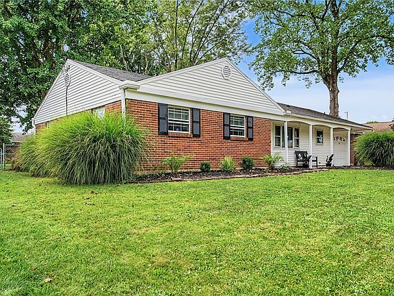 5th image of 1112 Claybourne Rd