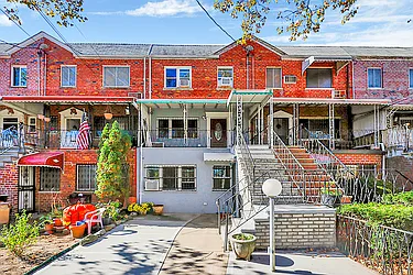 2008 East 52nd Street